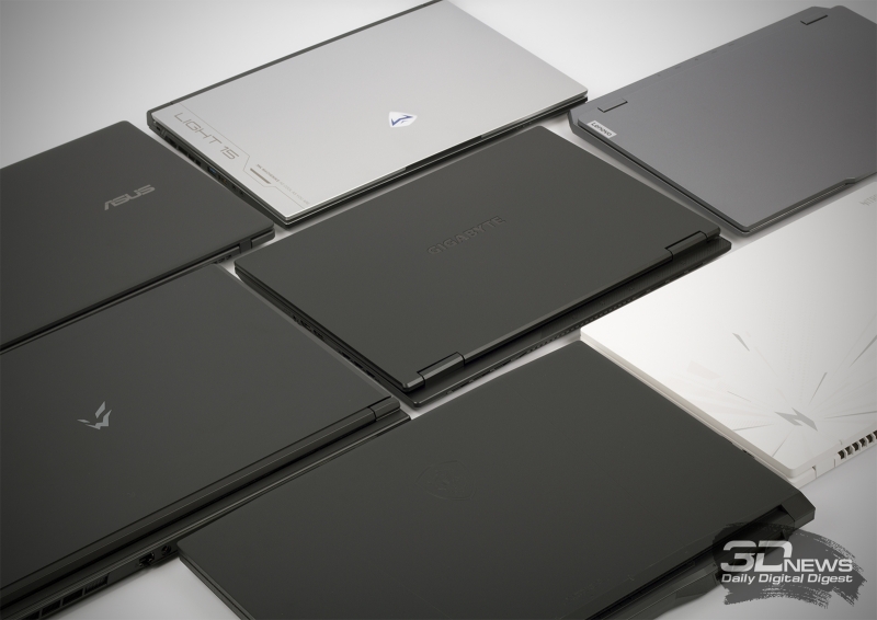 Sony представила реинкарнацию легендарных наушников XM4 — почти без изменений, но дешевле